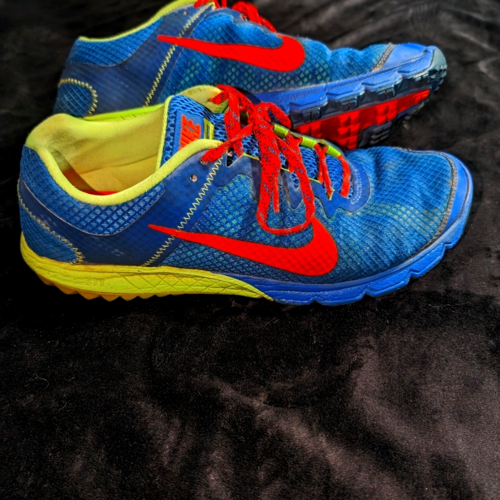 Nike trail shoes
